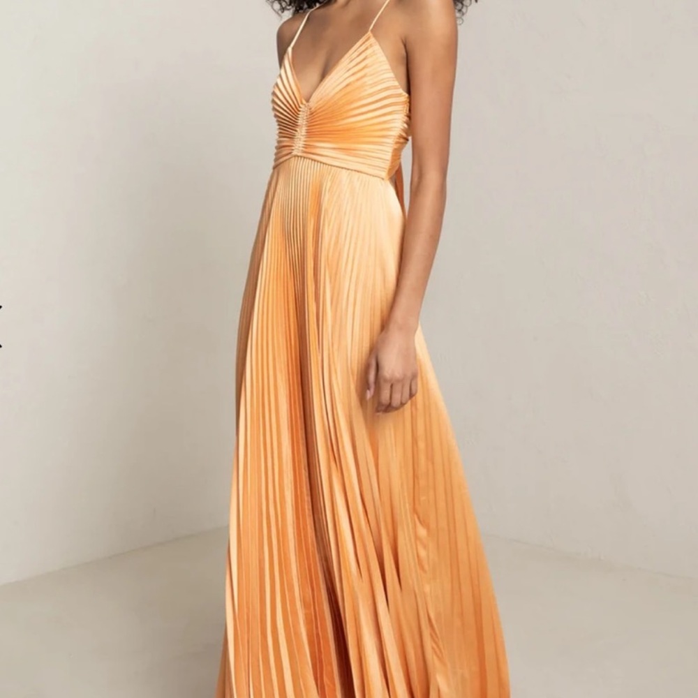 A.L.C. Aries Dress in Mandarin Size 2
ALC ARIES GOWN ORANGE